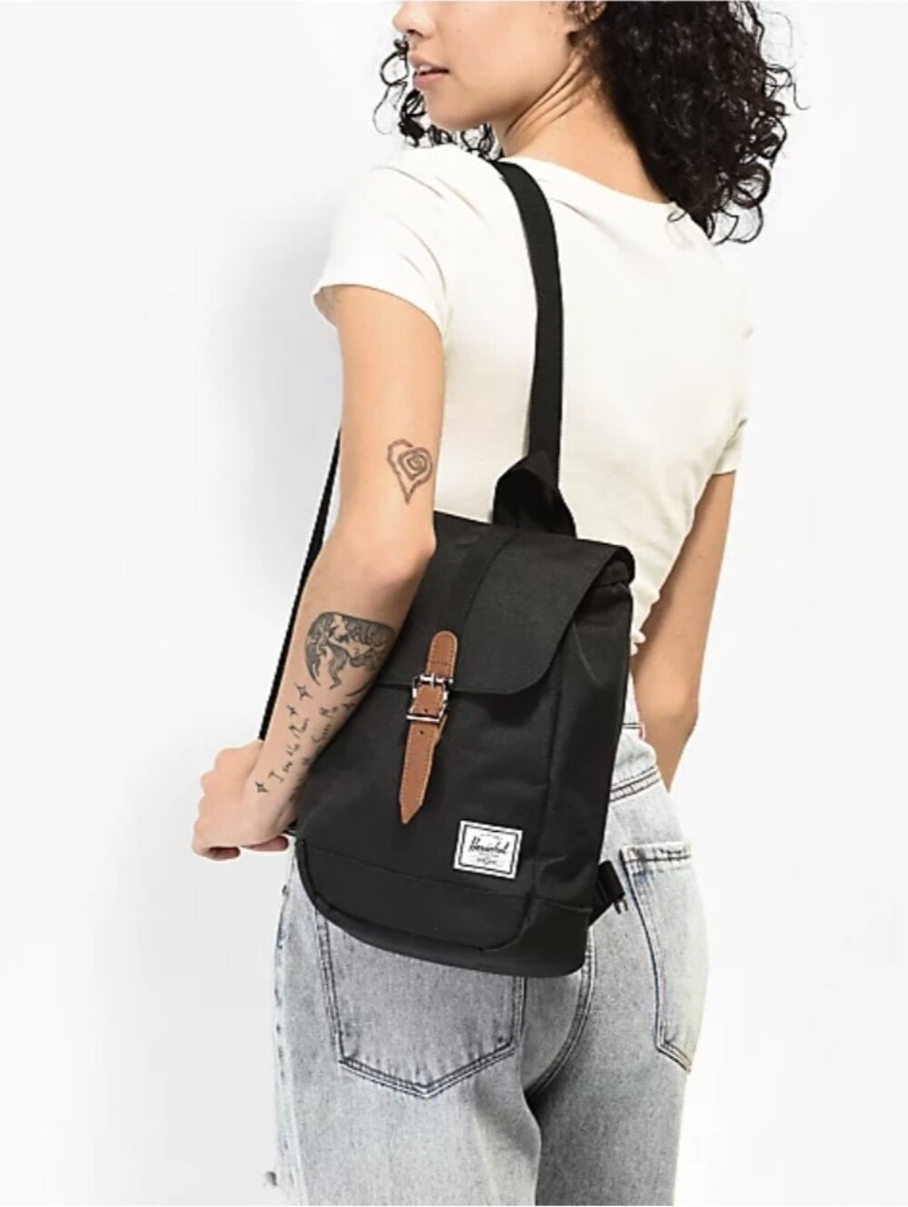 Herschel Supply Co. Retreat Mini Crossbody Bag Purse Black